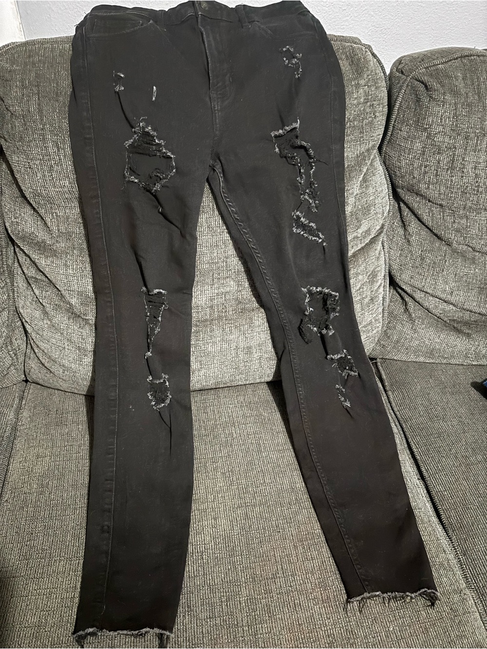 Hollister Black High Rise Super Skinny Distressed Jeans W30 L30